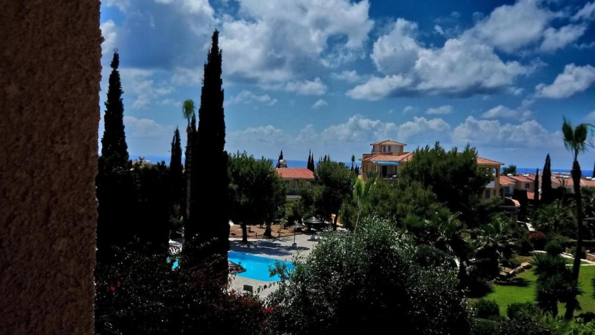 H&o Regina Garden Ap New In Paphos! Apartament